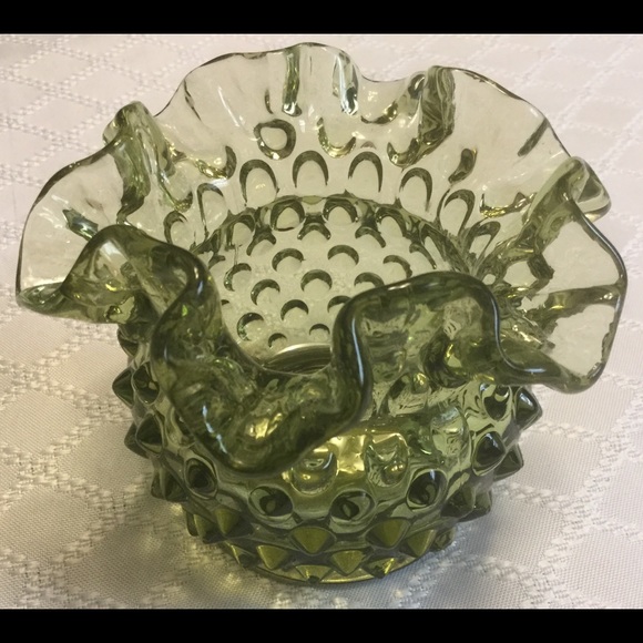 Fenton Green Hobnail Vase - Picture 1 of 4